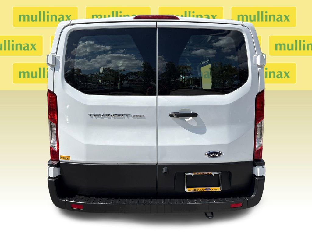 Certified 2025 Ford Transit 250 Low Roof w/ Exterior Upgrade Package RWD image 9