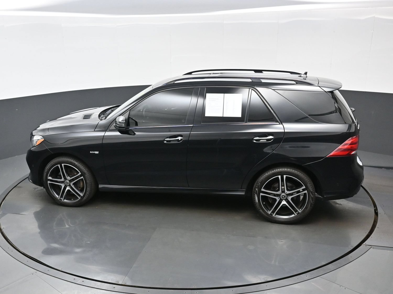 Used 2017 Mercedes-Benz GLE 43 AMG 4MATIC image 40