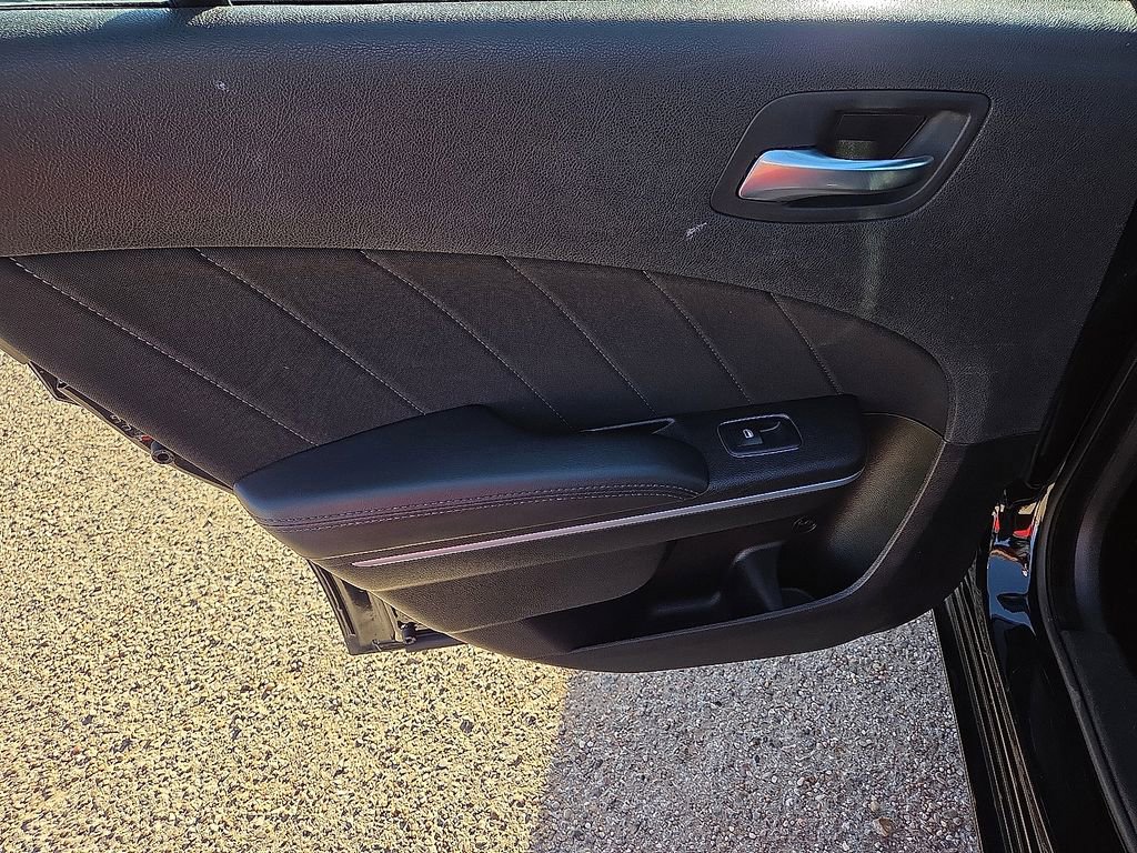 Used 2022 Dodge Charger SXT image 25