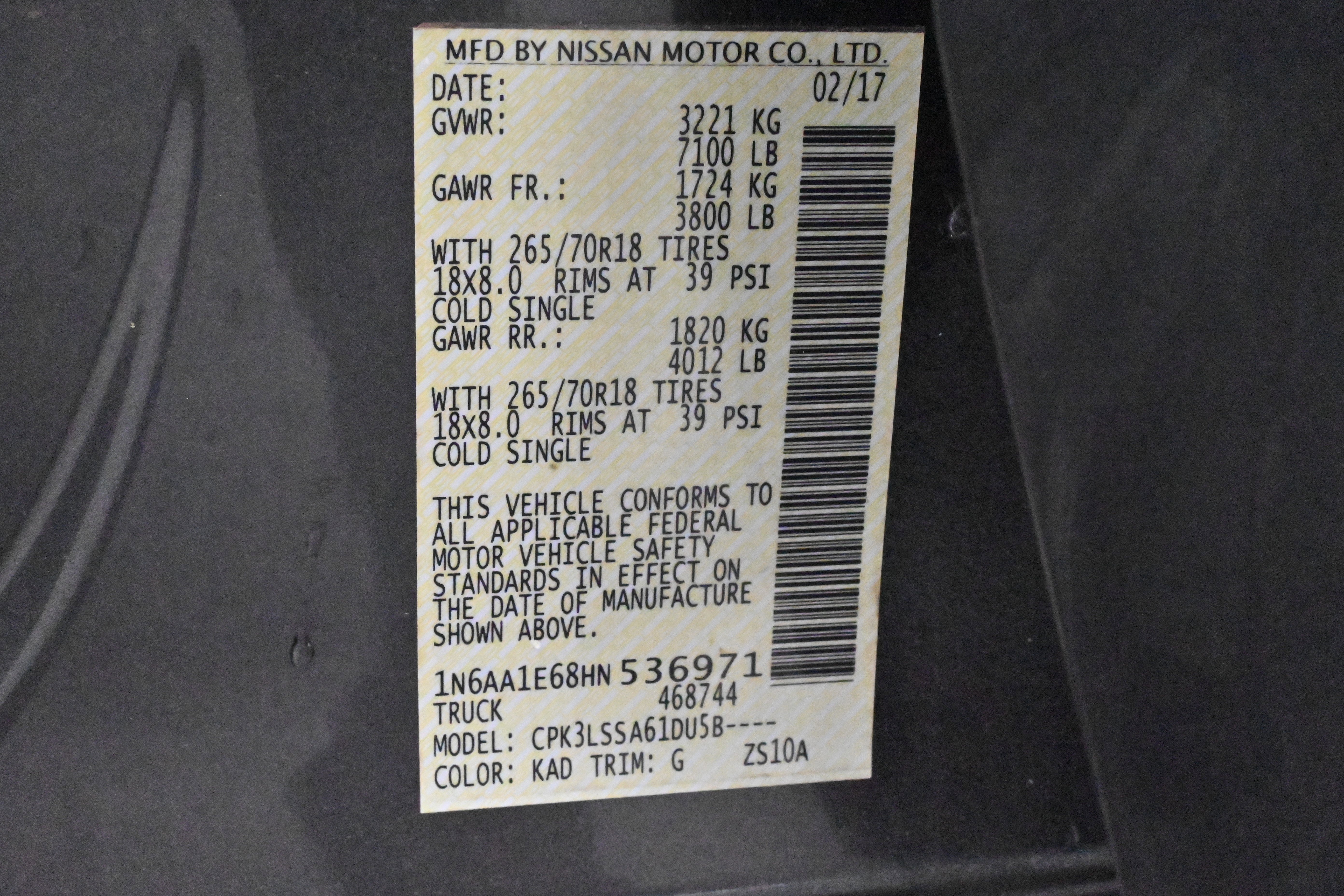 Used 2017 Nissan Titan SV RWD image 17