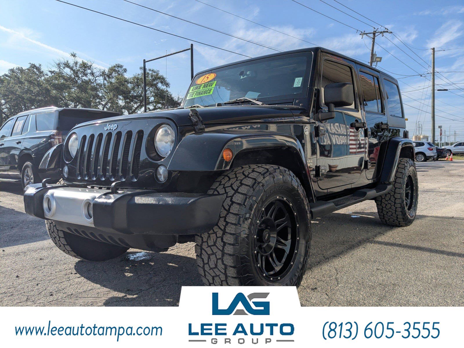 Used 2015 Jeep Wrangler Unlimited Sahara w/ Connectivity Group image 8
