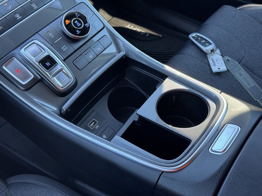 Used 2022 Hyundai Santa Fe SEL image 32