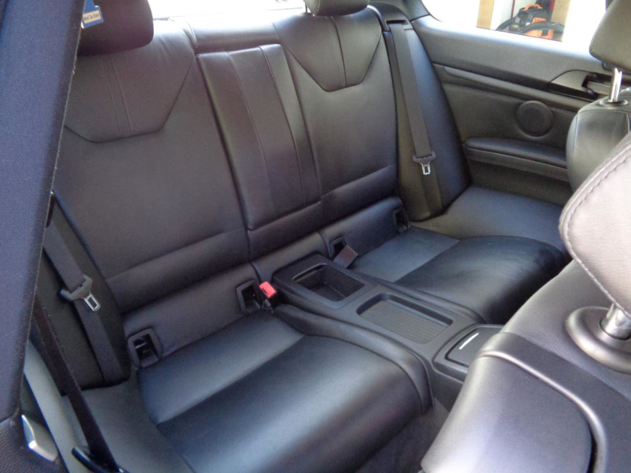 Used 2011 BMW M3 Coupe RWD image 3