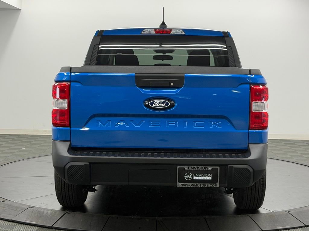 Used 2025 Ford Maverick XL FWD image 10