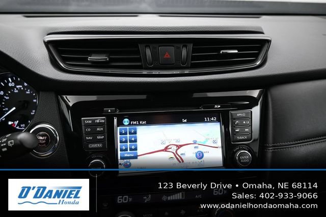 Used 2017 Nissan Rogue SL w/ SL Premium Package AWD/4WD image 31