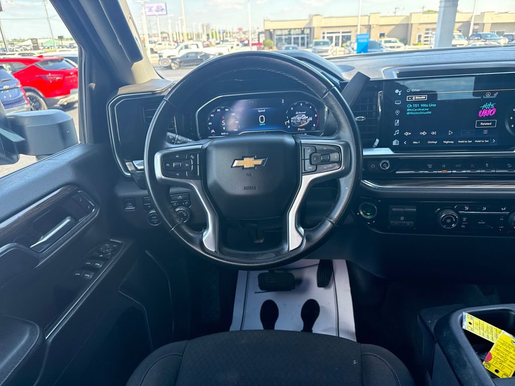 Used 2024 Chevrolet Silverado 2500 LT AWD/4WD image 17