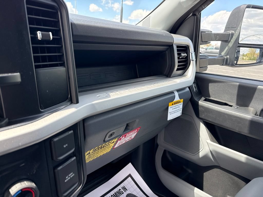 New 2026 Ford F350 XL w/ XL Chrome Package AWD/4WD image 32