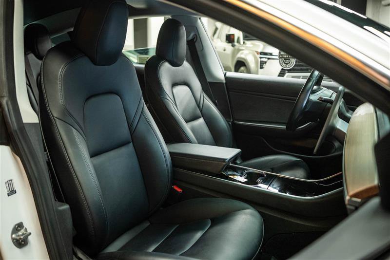 Used 2018 Tesla Model 3 Long Range image 14