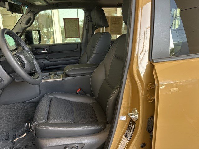 Used 2024 Toyota Land Cruiser image 14