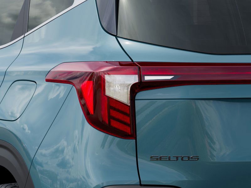 New 2025 Kia Seltos EX image 11