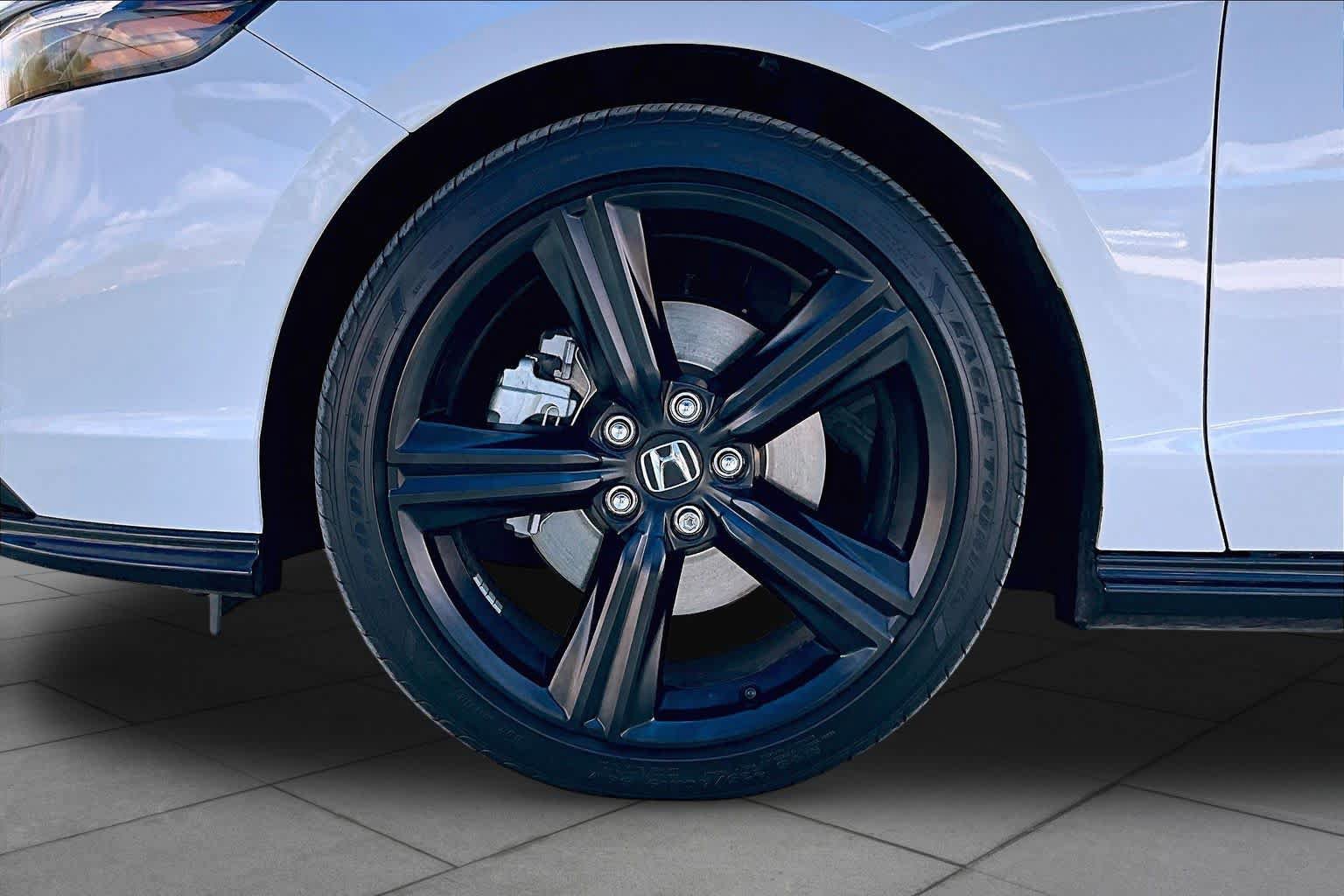 Used 2026 Honda Accord Sport image 11