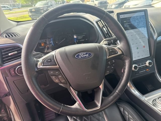 Used 2024 Ford Edge Titanium AWD/4WD image 16