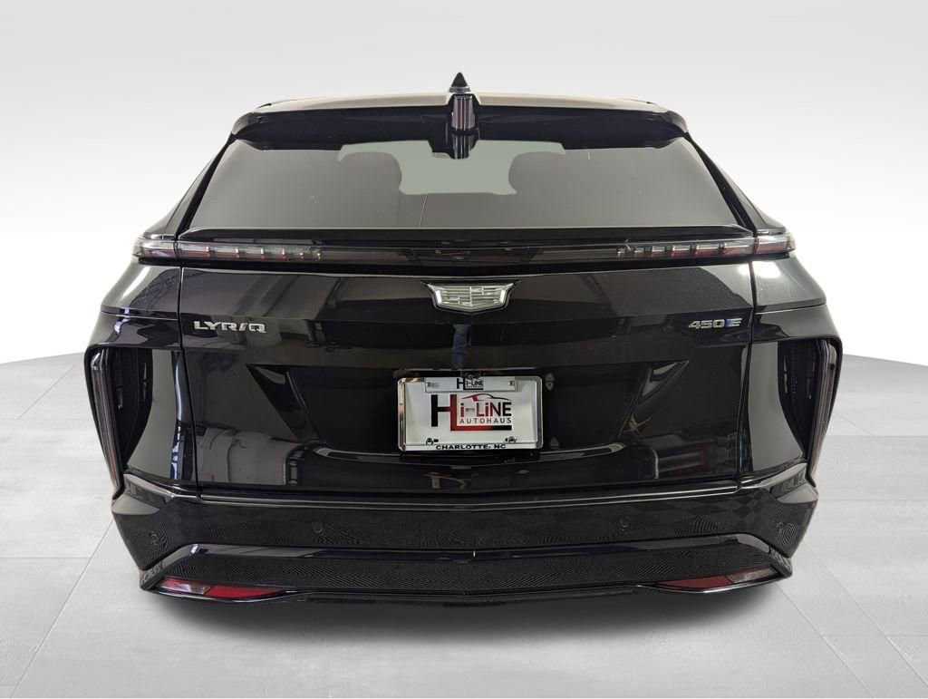 Used 2024 Cadillac Lyriq Sport image 31