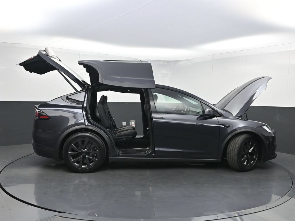 Used 2024 Tesla Model X AWD/4WD image 36