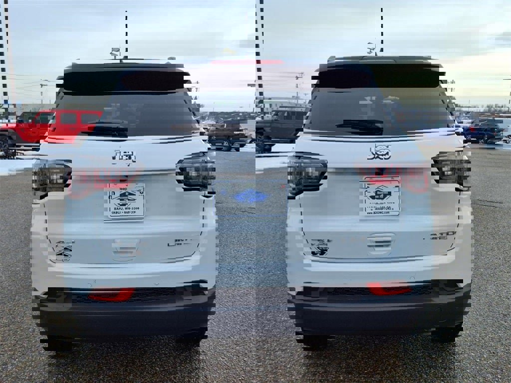 New 2026 Jeep Compass Limited w/ Sun, Sound & Navigation Group image 6