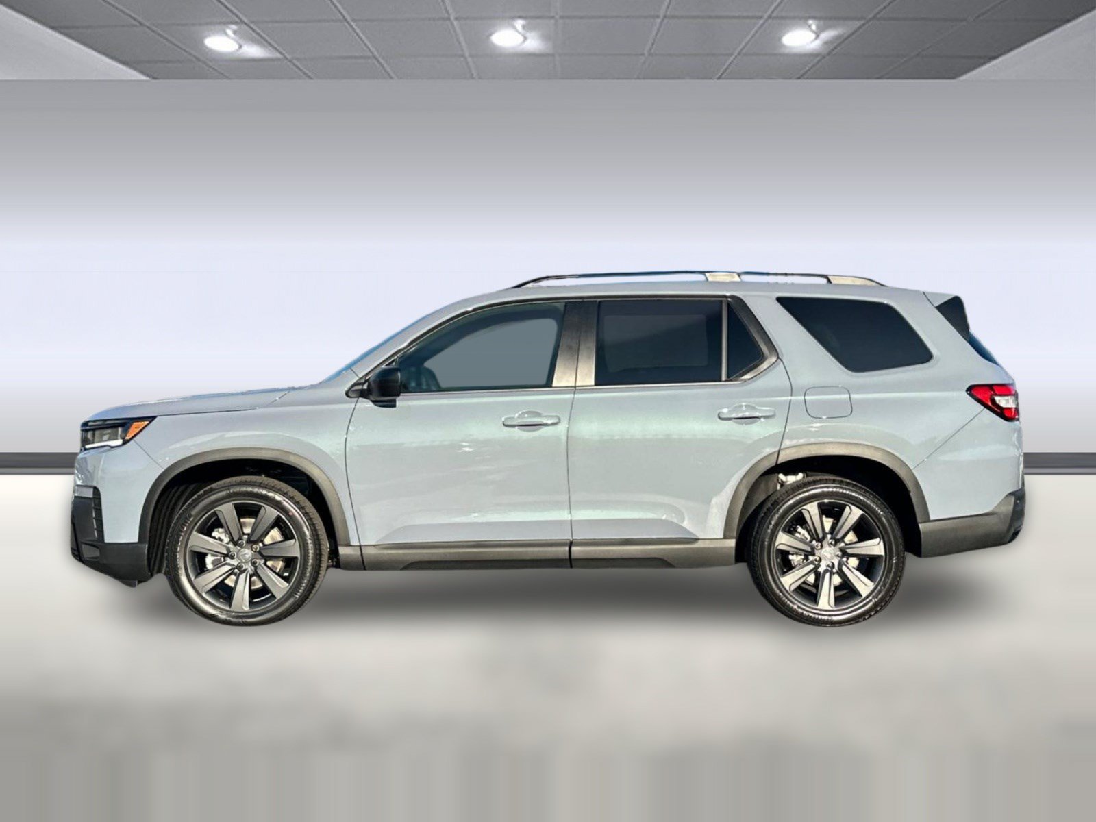 New 2026 Honda Pilot Sport image 2