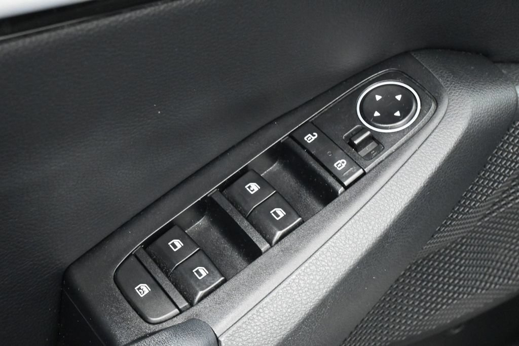 Used 2023 Kia Seltos S FWD image 14