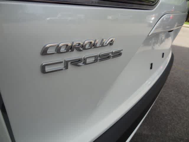 Used 2026 Toyota Corolla Cross XLE AWD/4WD image 39