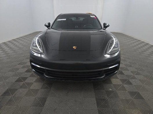 Used 2019 Porsche Panamera 4 image 2