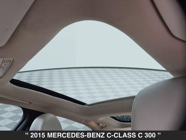 Used 2015 Mercedes-Benz C 300 4MATIC Sedan image 27