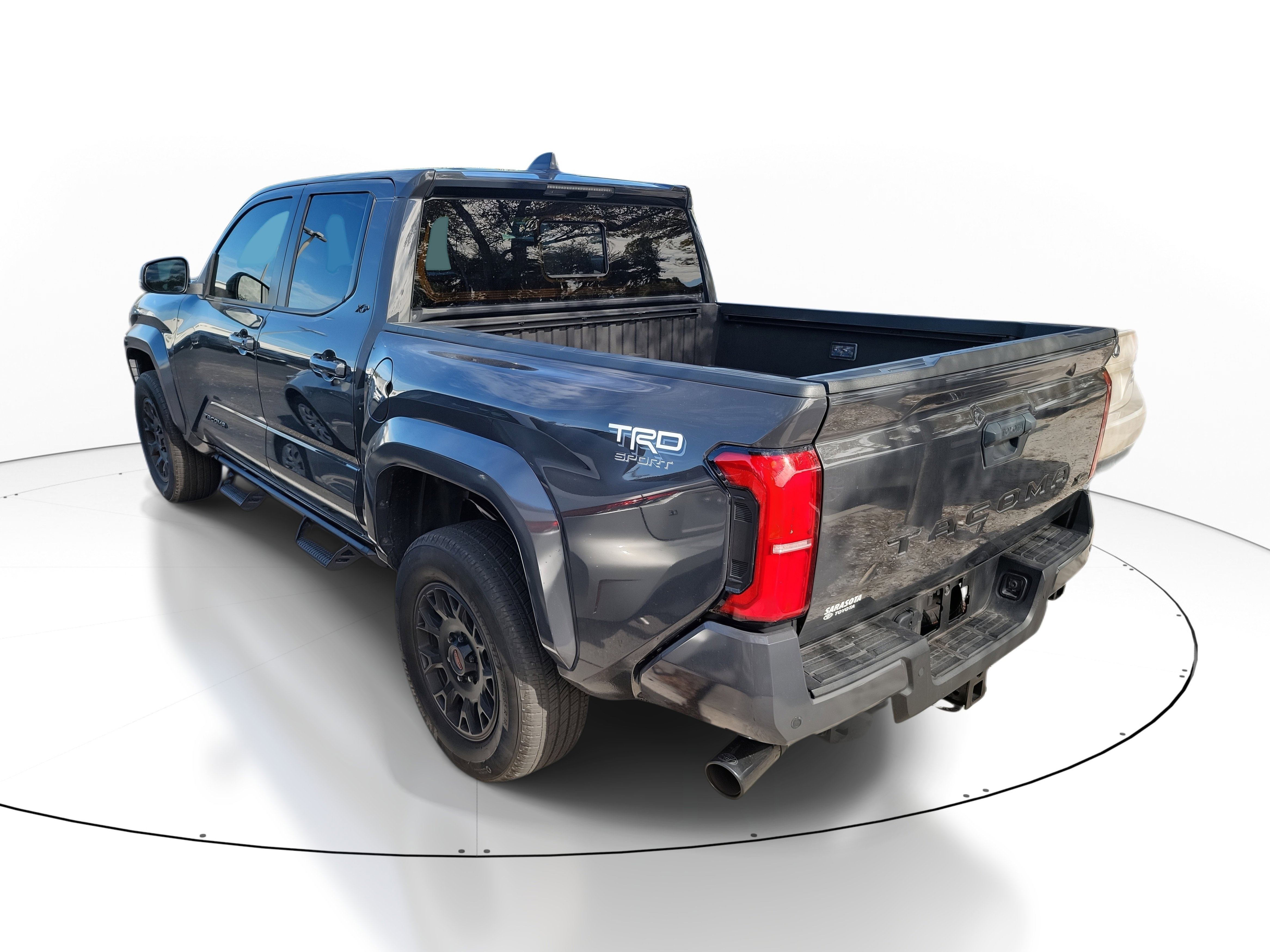 Used 2024 Toyota Tacoma TRD Sport image 7