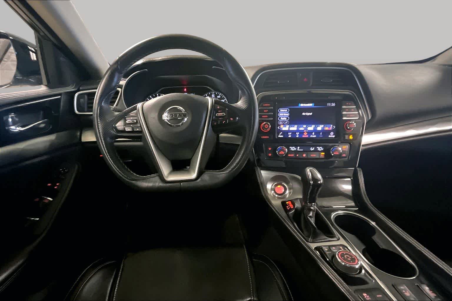 Used 2021 Nissan Maxima 3.5 SV w/ Floor Mat Group FWD image 5