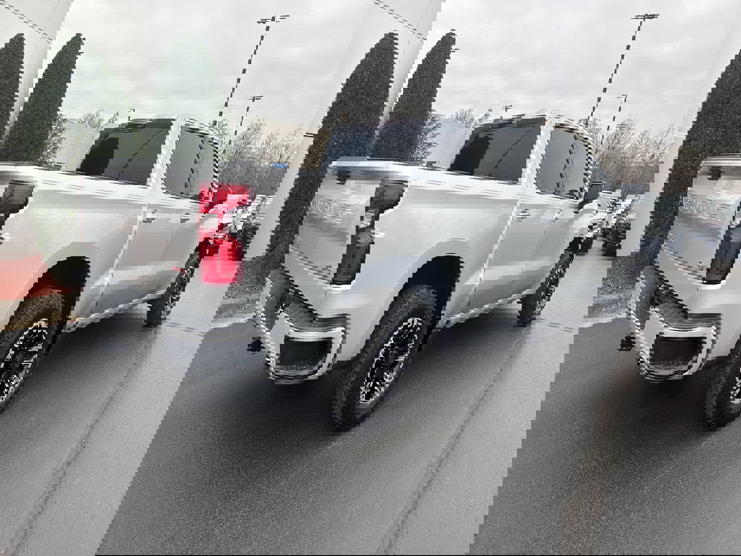 Used 2021 Chevrolet Silverado 1500 RST image 16