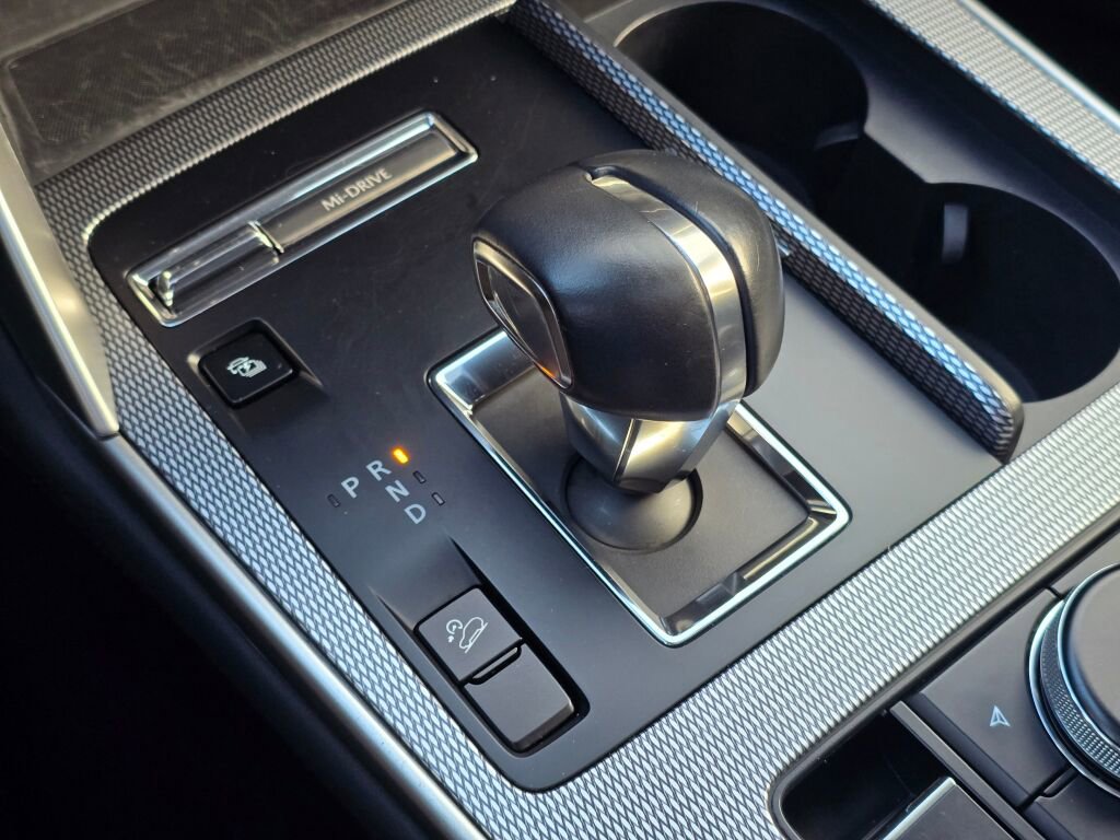 Certified 2024 MAZDA CX-90 Plug-In Hybrid w/ Preferred image 38