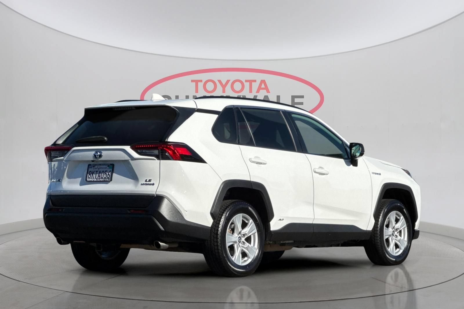 Used 2019 Toyota RAV4 LE w/ All Weather Liner Package AWD/4WD image 3