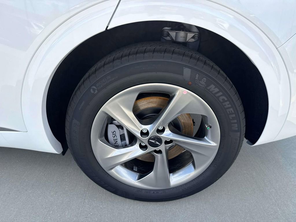 New 2026 Genesis GV70 2.5T Advanced image 6