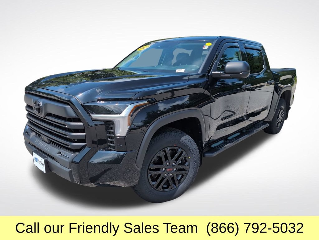 Certified 2023 Toyota Tundra SR5 AWD/4WD image 1