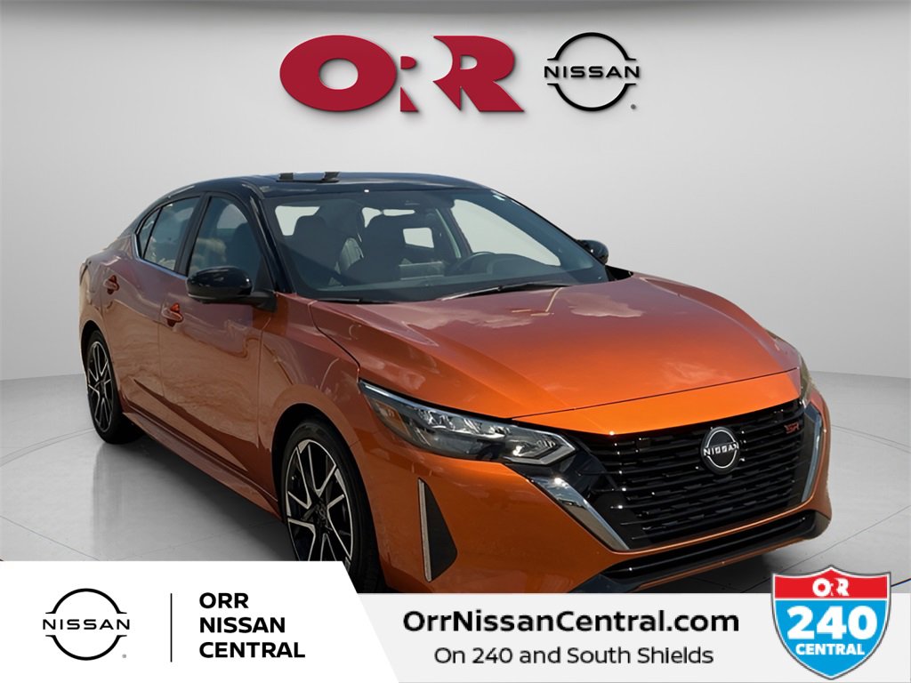 Certified 2025 Nissan Sentra SR w/ SR Premium Package image 3
