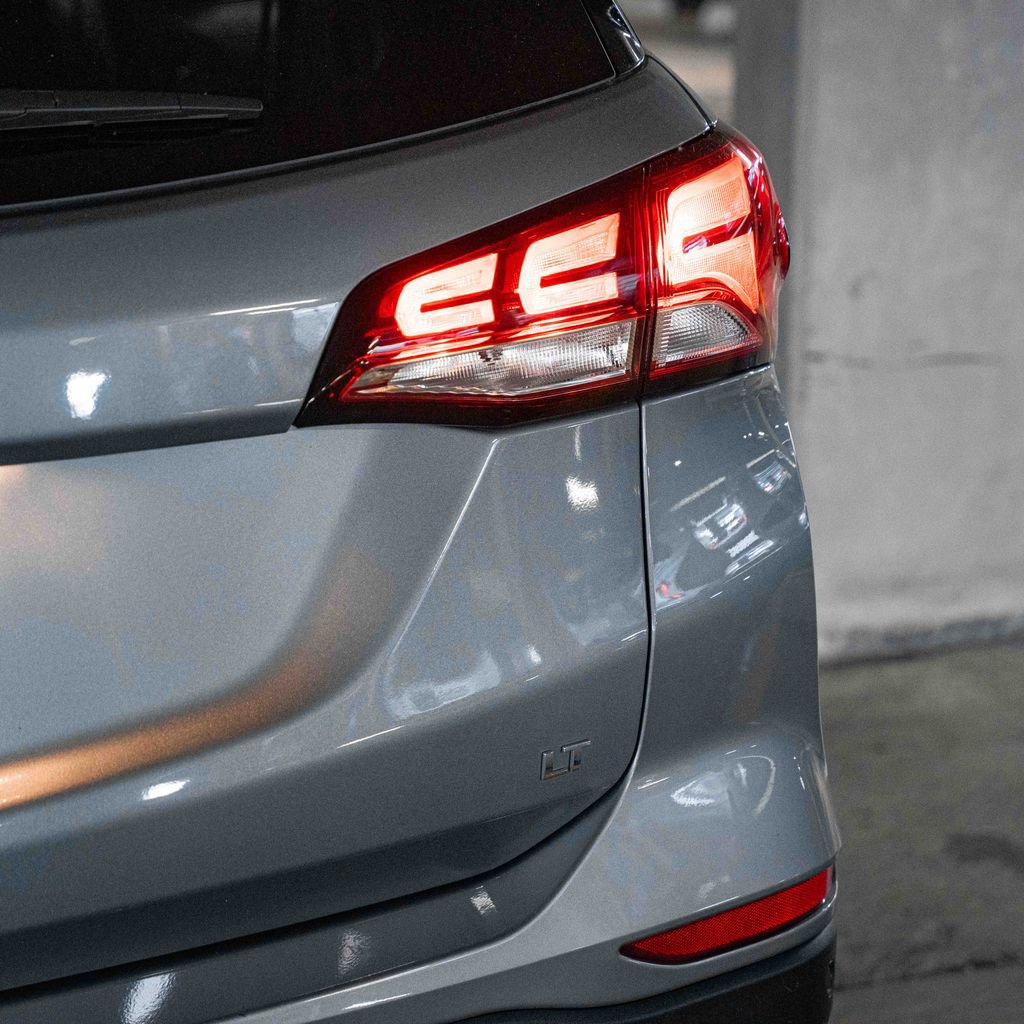 Used 2023 Chevrolet Equinox LT FWD image 5