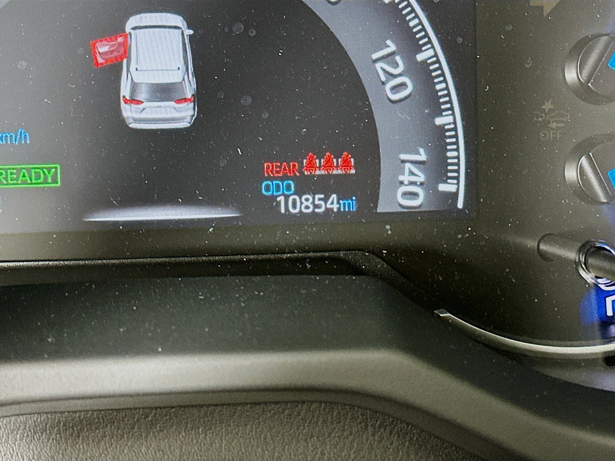 Used 2025 Toyota RAV4 LE image 19