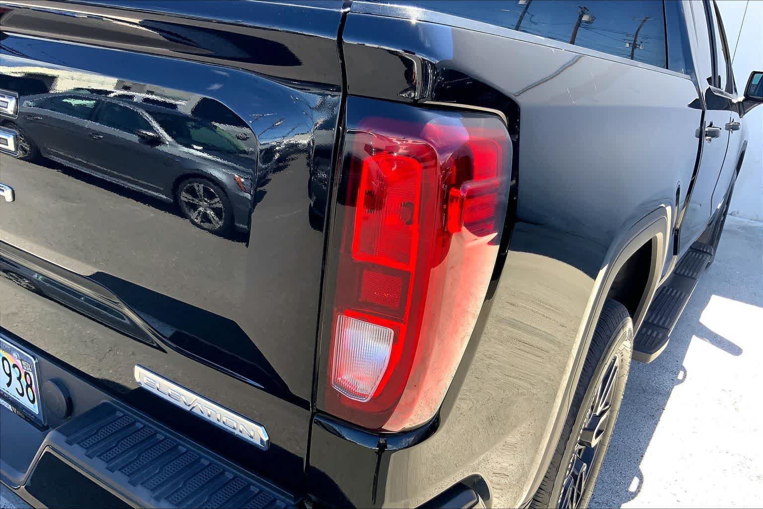 Used 2024 GMC Sierra 1500 Elevation RWD image 32