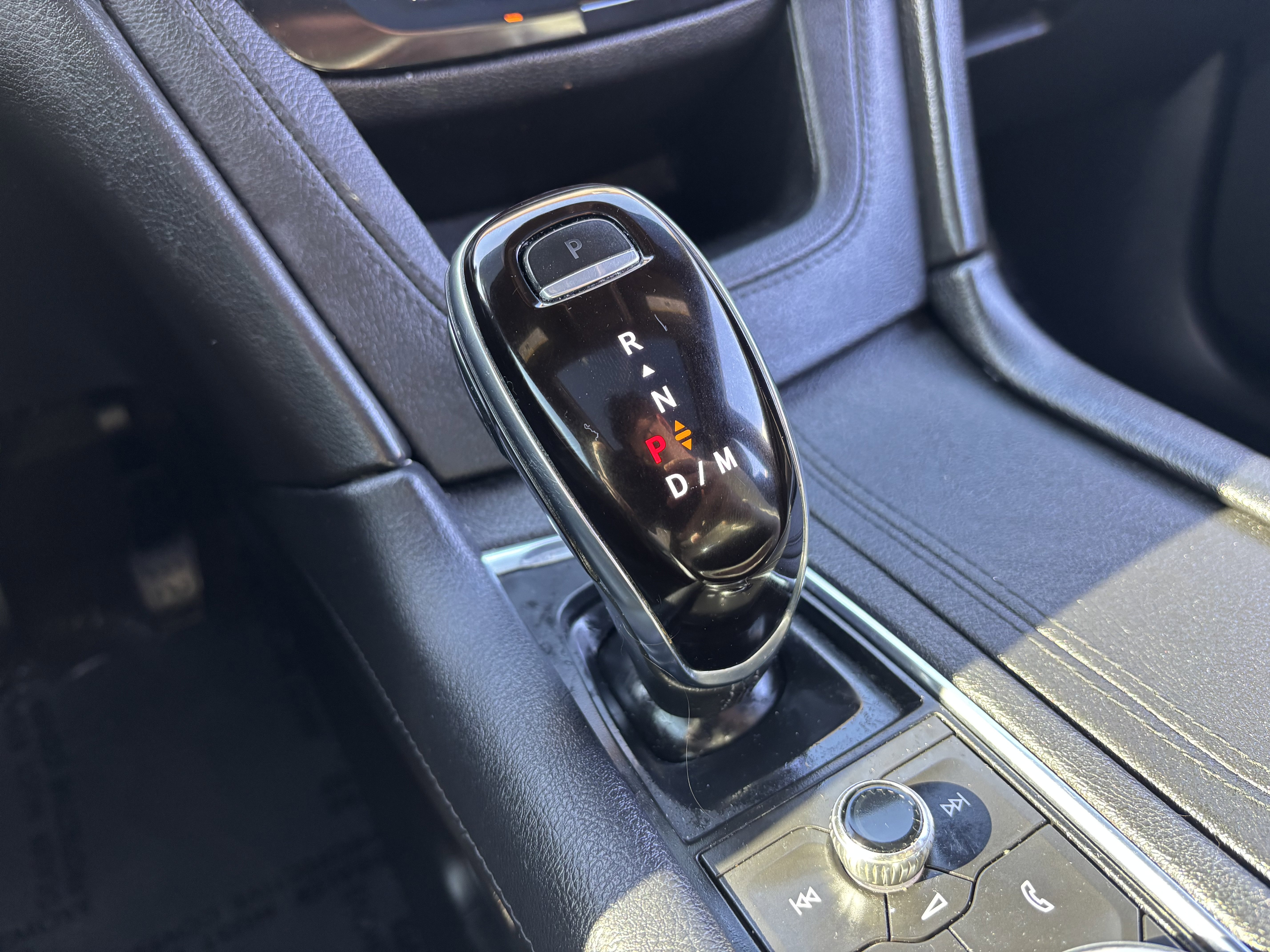 Used 2020 Cadillac XT5 Premium Luxury image 36