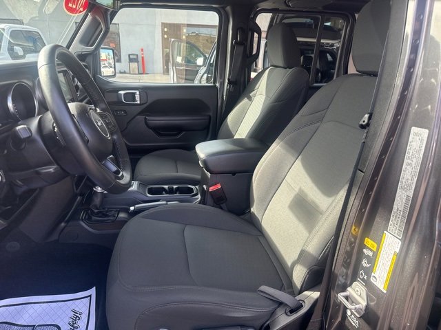 Certified 2022 Jeep Gladiator Sport image 26