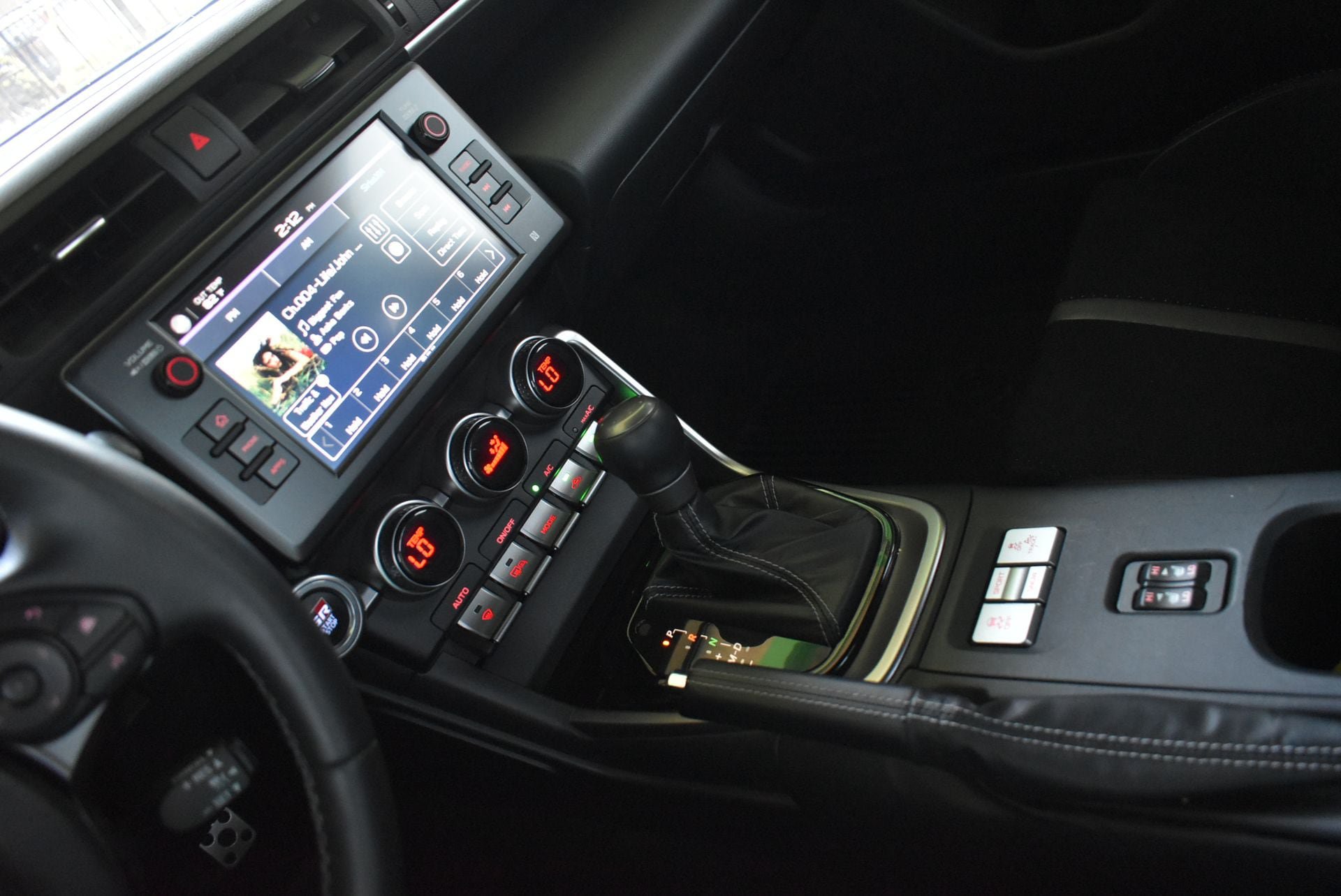 Used 2025 Toyota GR86 Premium w/ Performance Package RWD image 22