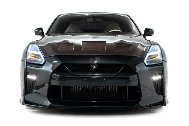 Used 2015 Nissan GT-R Premium AWD/4WD image 7