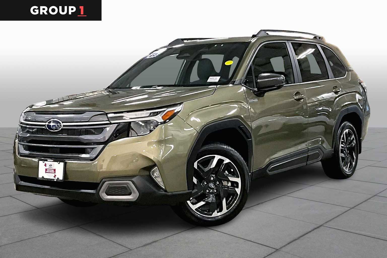 Used 2025 Subaru Forester Limited image 1