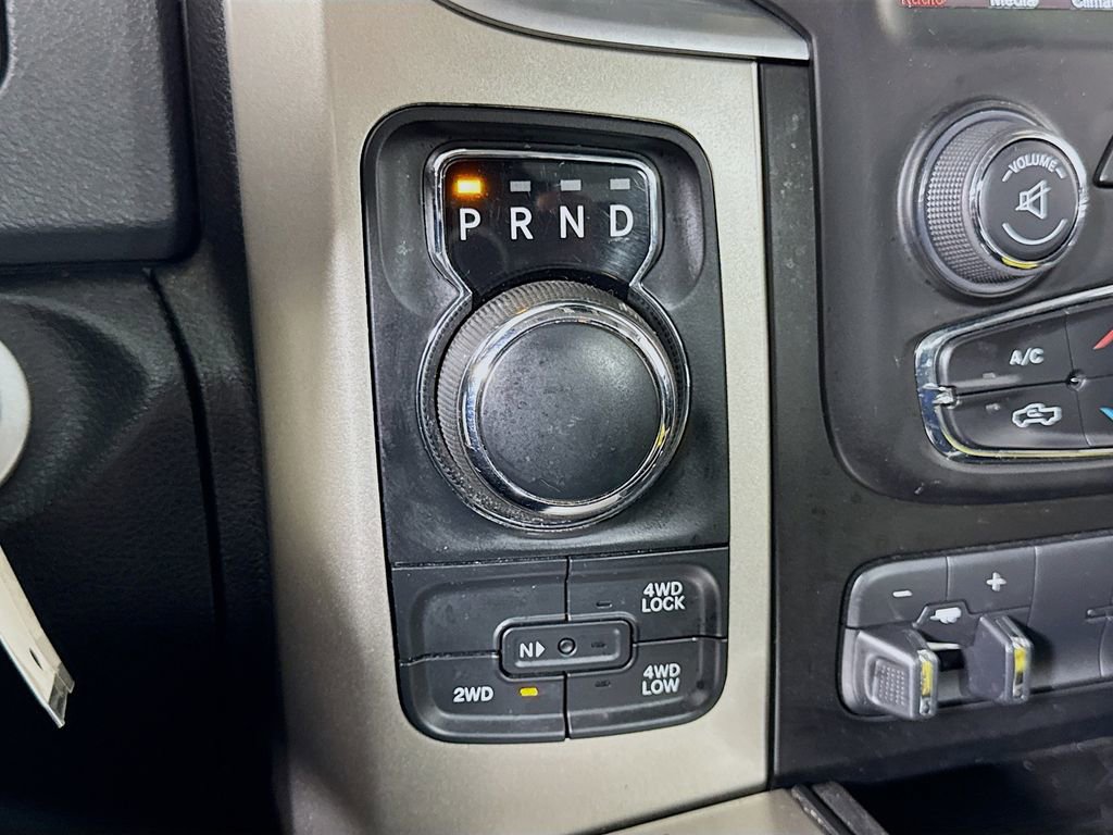 Used 2019 RAM 1500 Classic Warlock AWD/4WD image 18