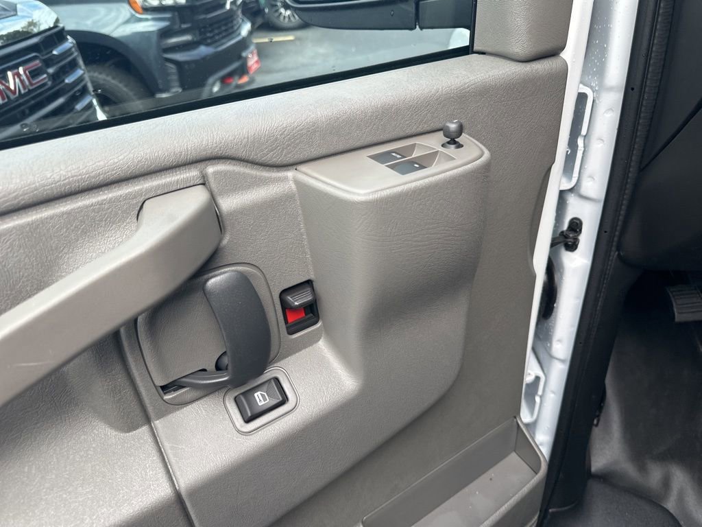 New 2025 Chevrolet Express 2500 Work Van w/ Driver Convenience Package image 14