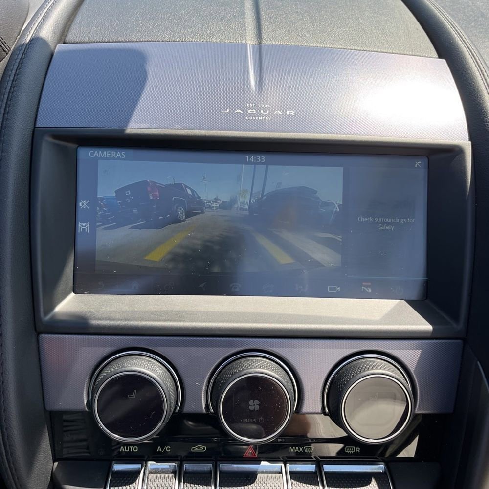 Used 2021 Jaguar F-TYPE Convertible RWD image 14
