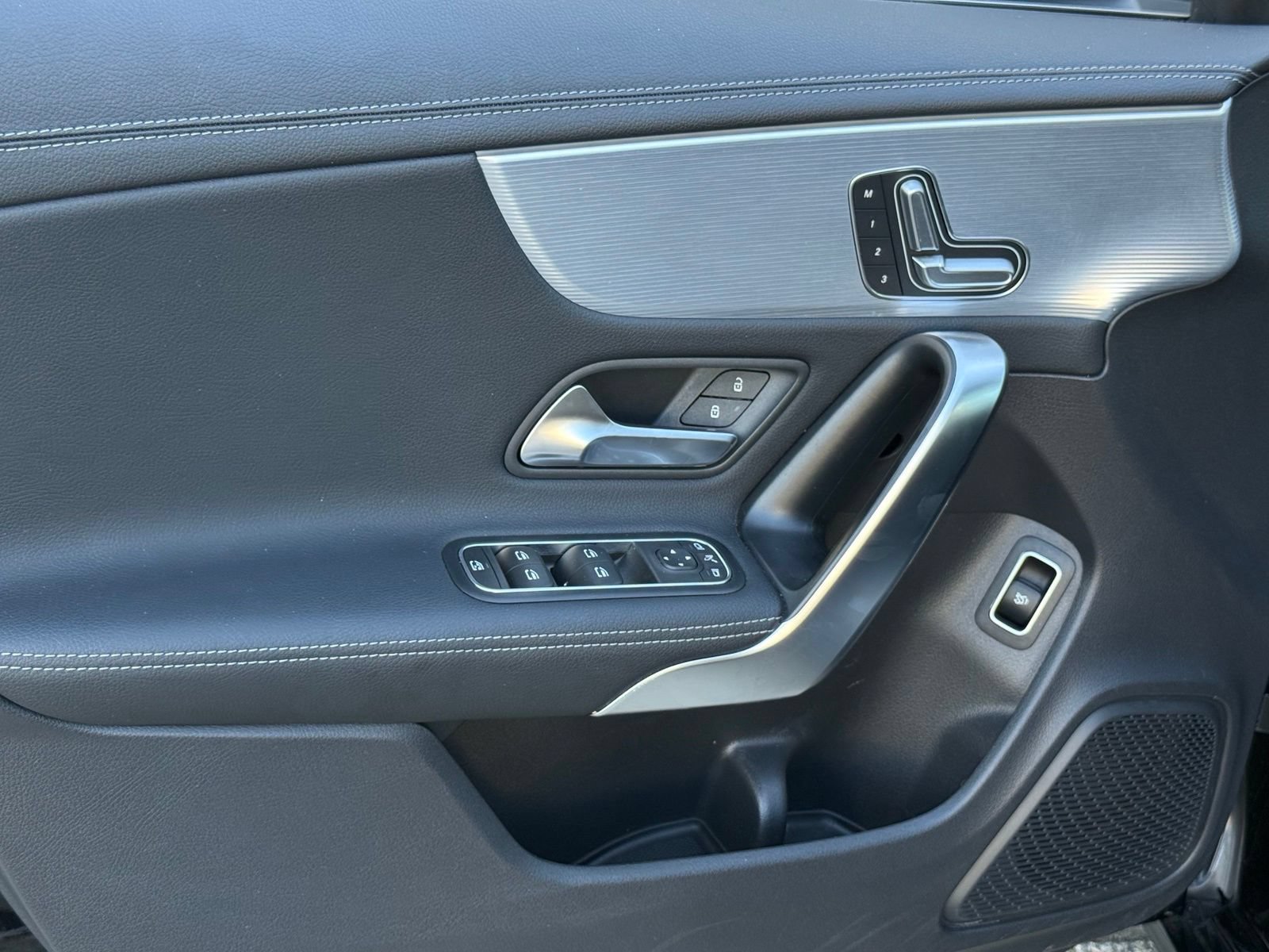 Used 2023 Mercedes-Benz CLA 250 image 20
