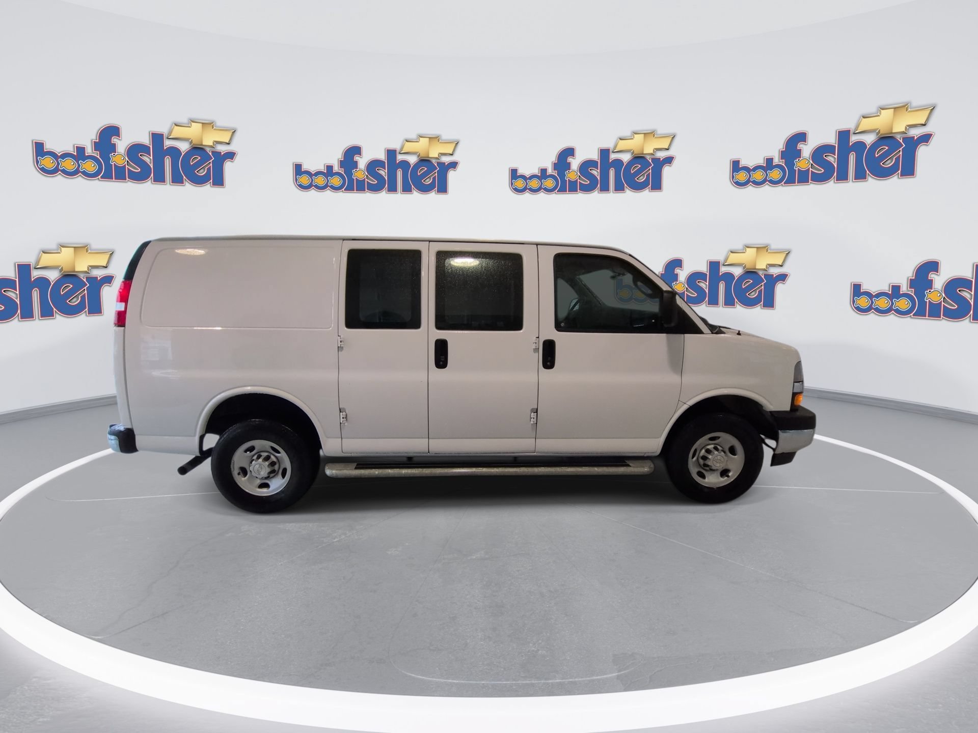 Used 2024 Chevrolet Express 2500 w/ Driver Convenience Package RWD image 9