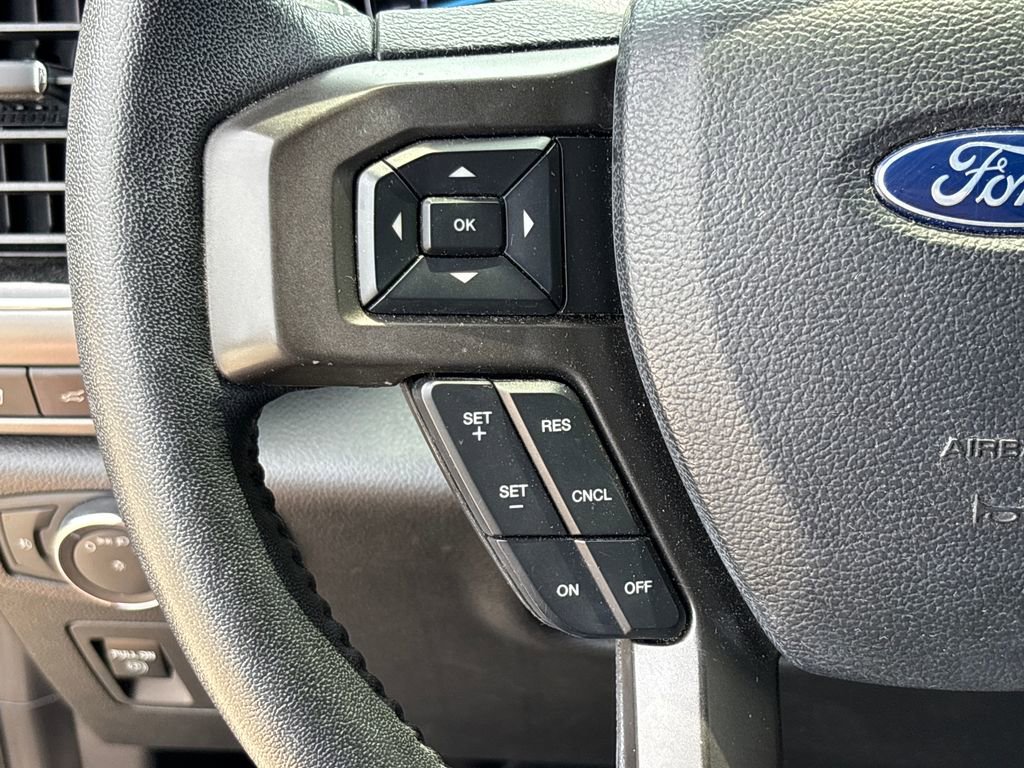 Used 2020 Ford Expedition XLT w/ Equipment Group 202A RWD image 20