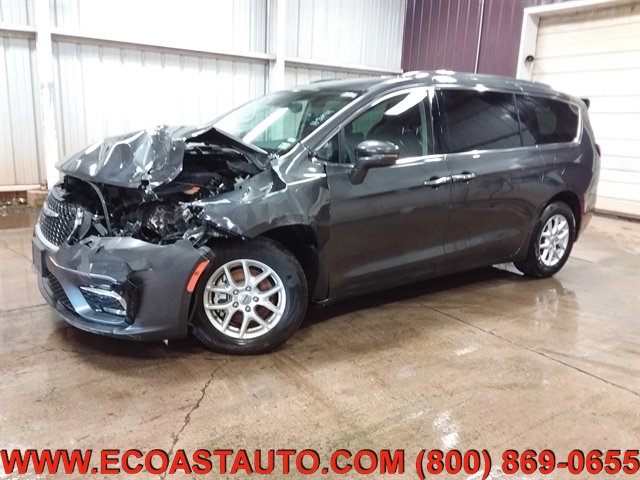 Used 2021 Chrysler Pacifica Touring-L
