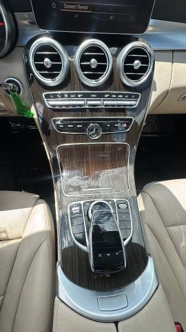 Used 2018 Mercedes-Benz C 300 4MATIC Sedan image 26