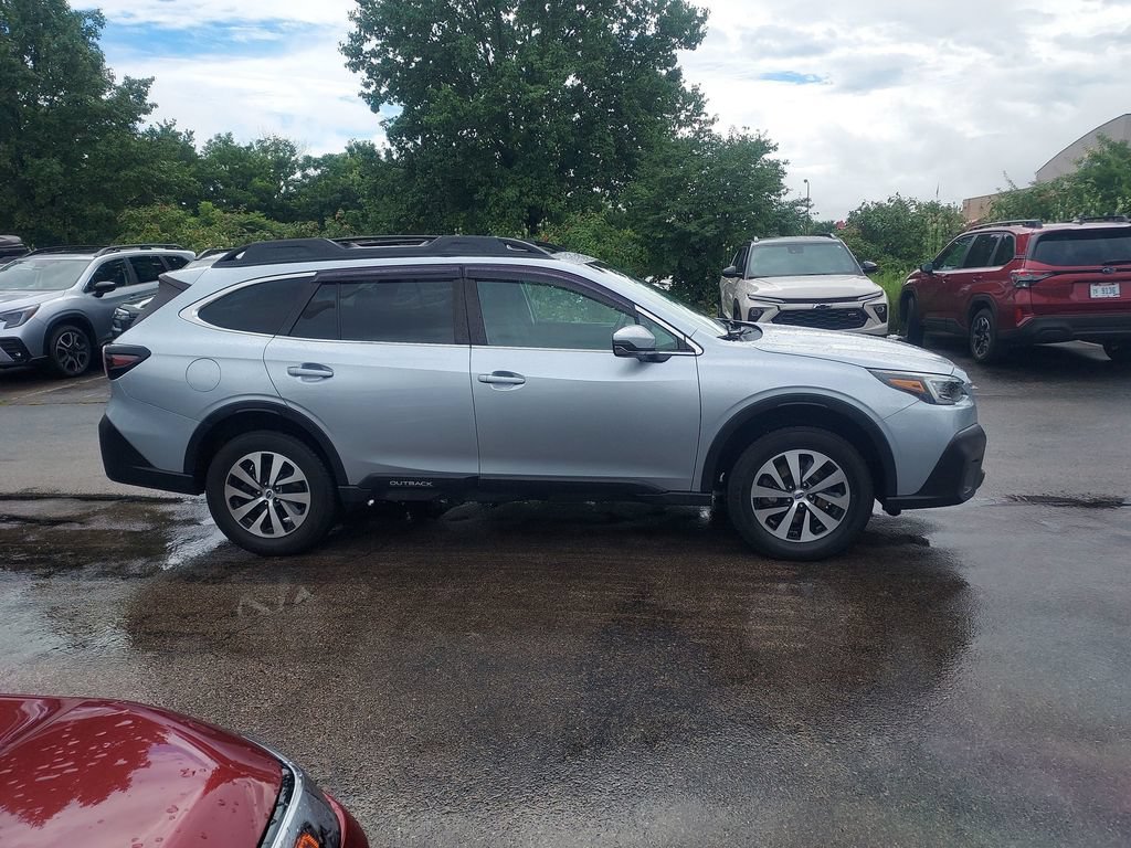 Used 2021 Subaru Outback Premium AWD/4WD image 8