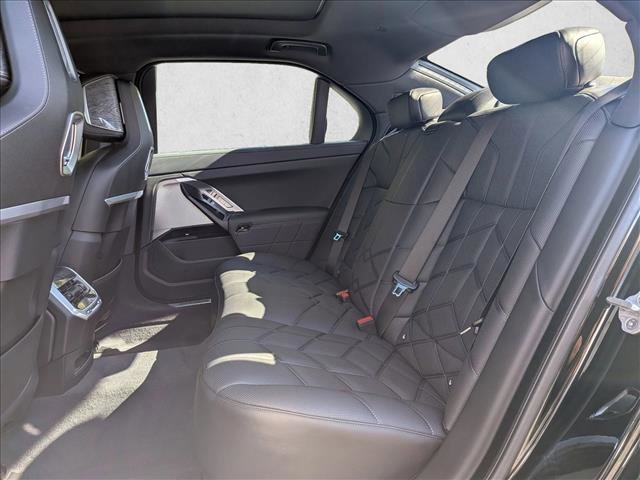 New 2025 BMW 760i xDrive image 14